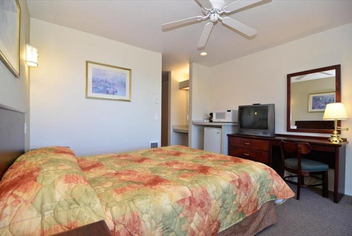 Travelodge By Wyndham Depoe Bay Bilik gambar